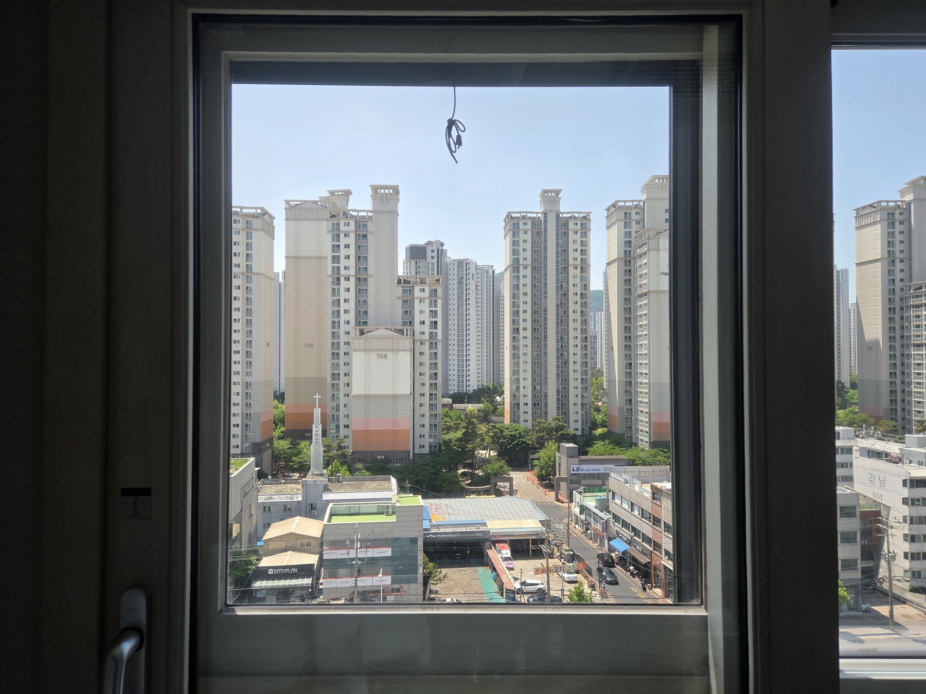 평촌 래미안푸르지오 작은방 2 청소 후