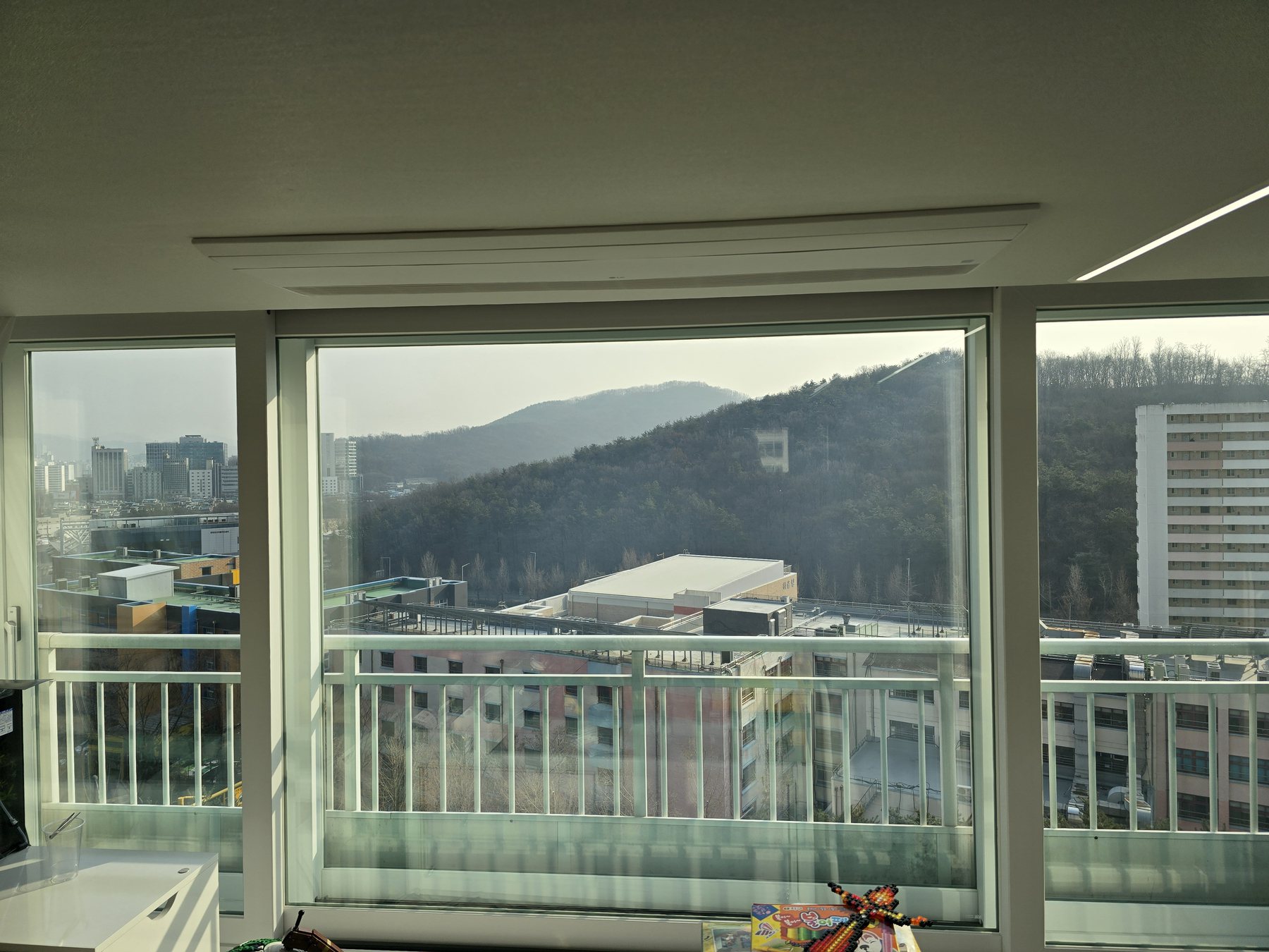 광명 e편한세상 센트레빌 거실 유리창 청소 후