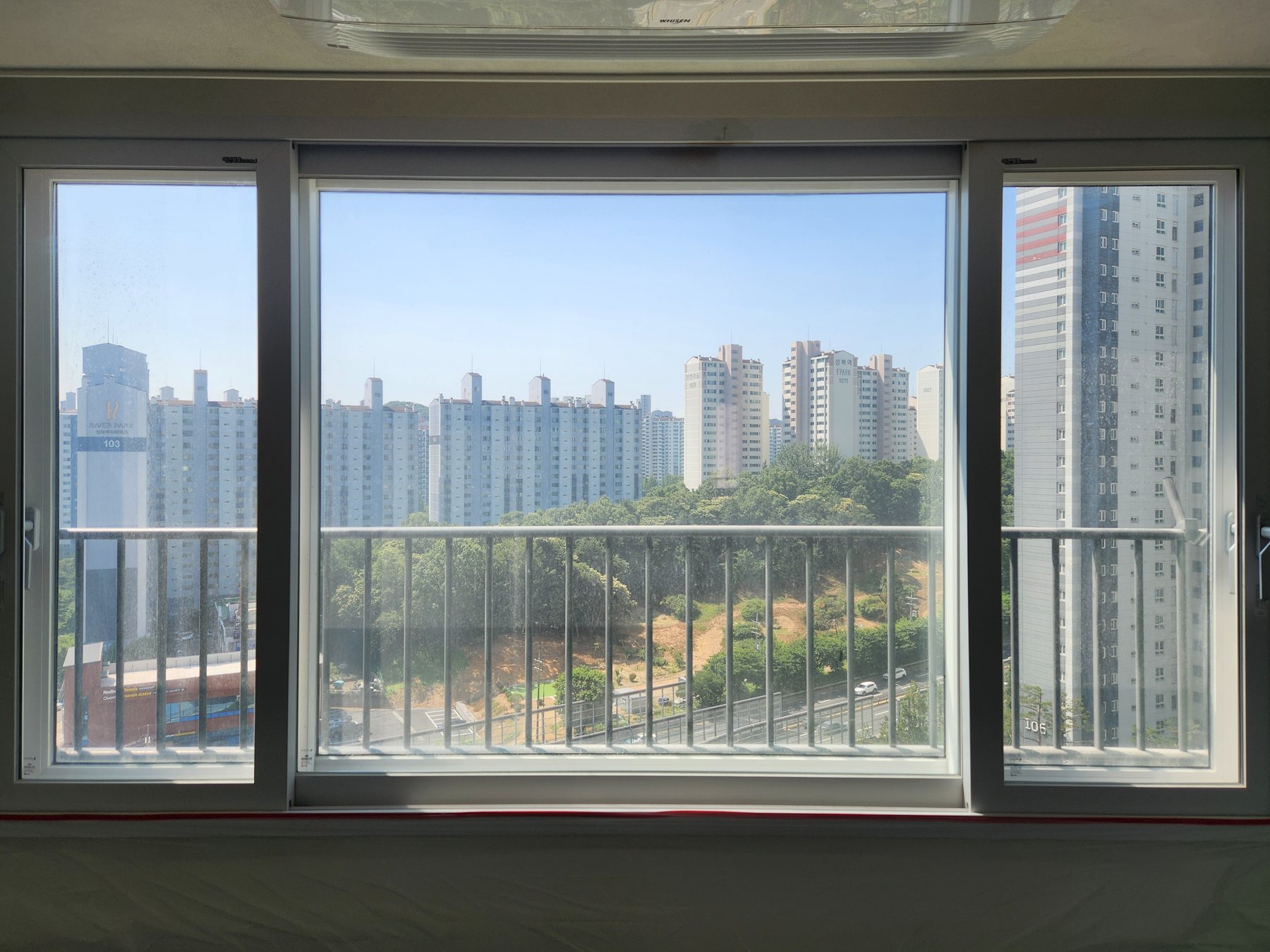 e편한세상 수지 거실 창 청소 전